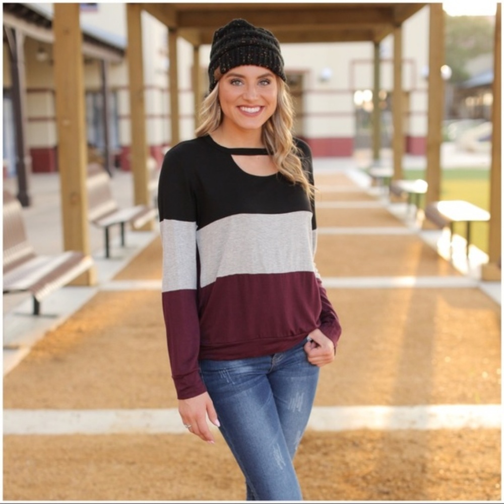 LAST ONE! Color Block Cut Out Long Sleeve Top - Picture 2 of 2